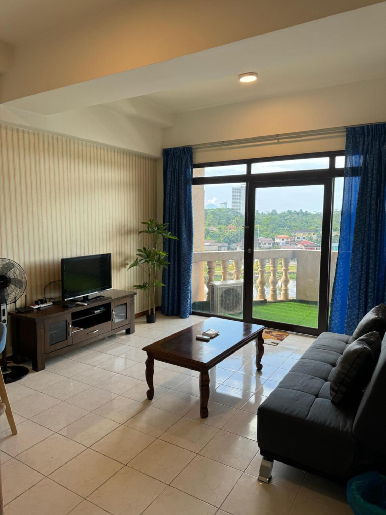 Riverview Home @Waterfront Kch Kuching Camera foto